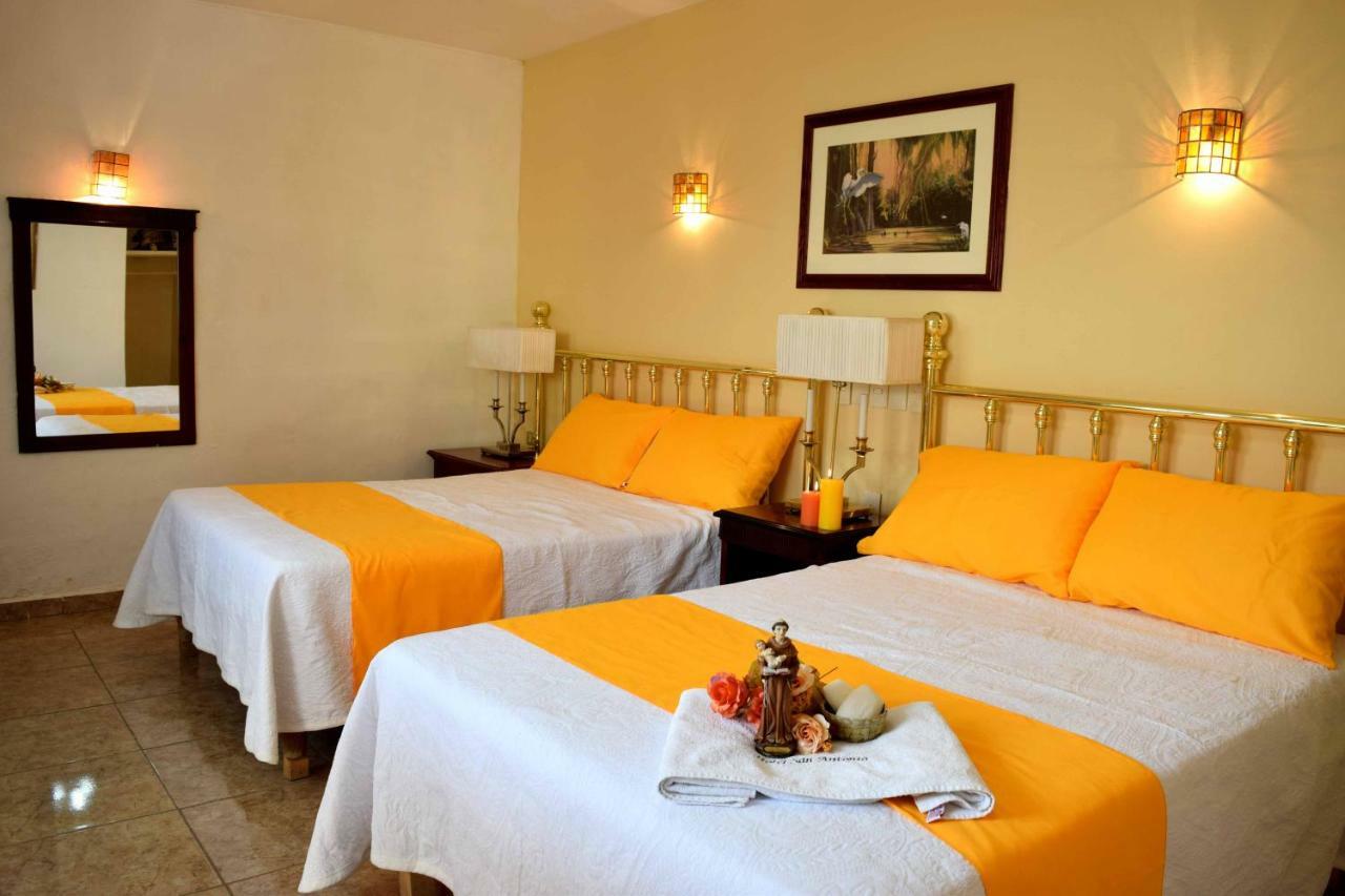 Hotel San Antonio アグアスカリエンテス エクステリア 写真